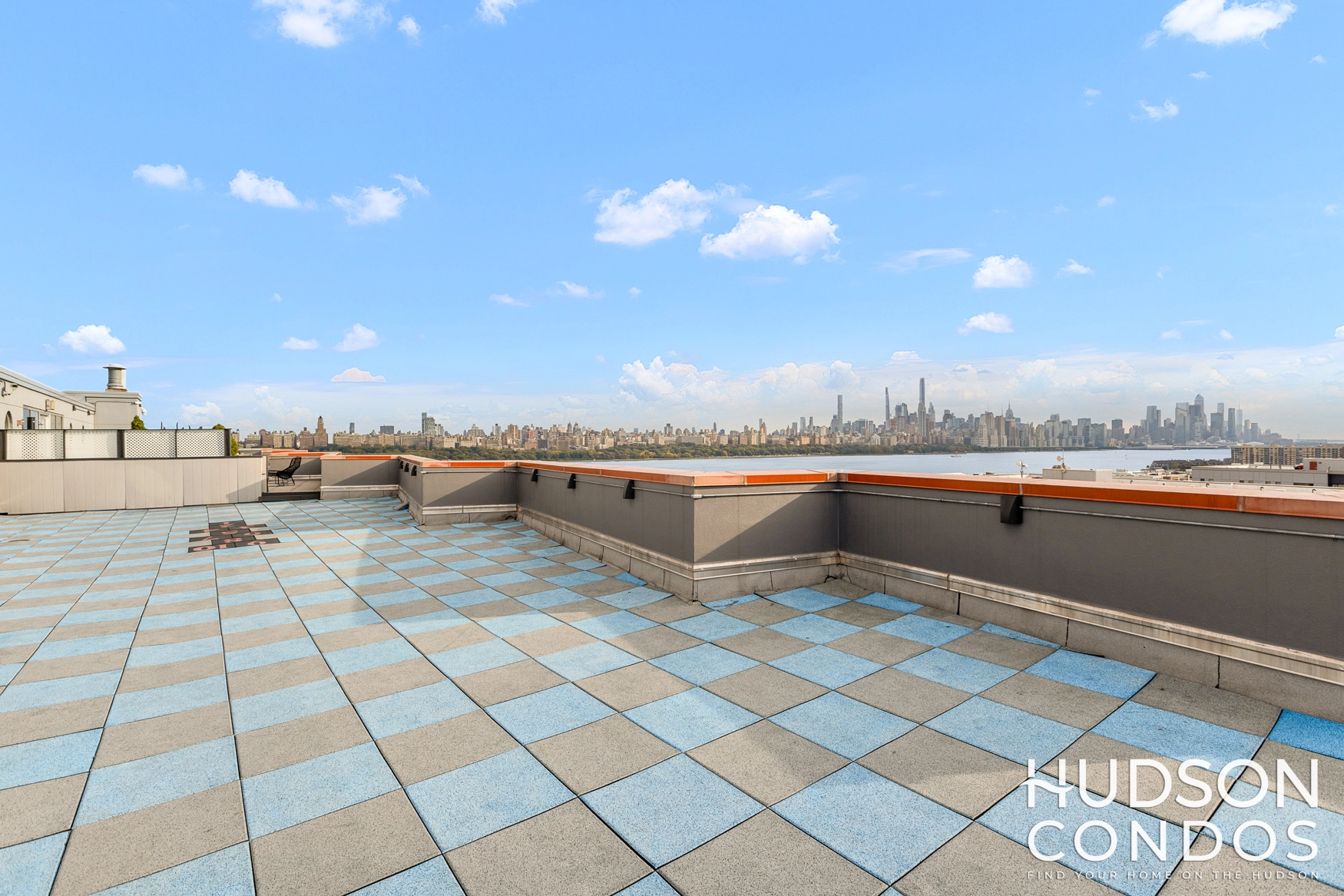 one hudson park roof deck